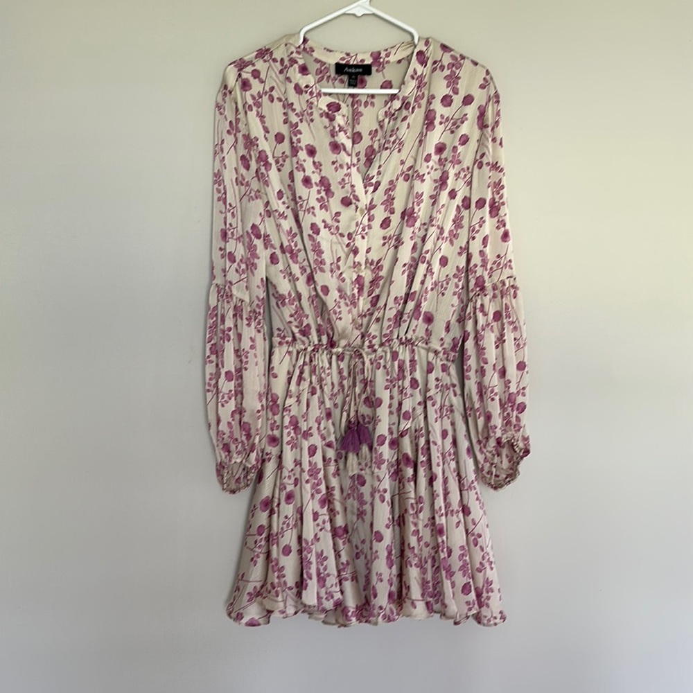 Aakaa Dress Flowy Boho Tassels Floral Lavender White cream long sleeve